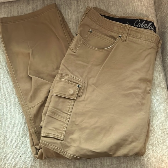 Other - Cabelas Mens heavy Duty Carpenter style pants stretchy Sz 44 x 30
